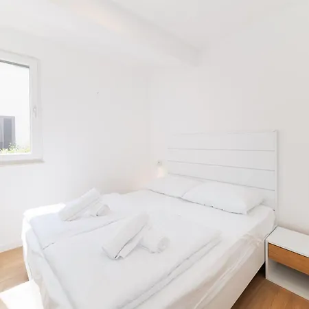 Sunny Side Casa By Belmont Realty