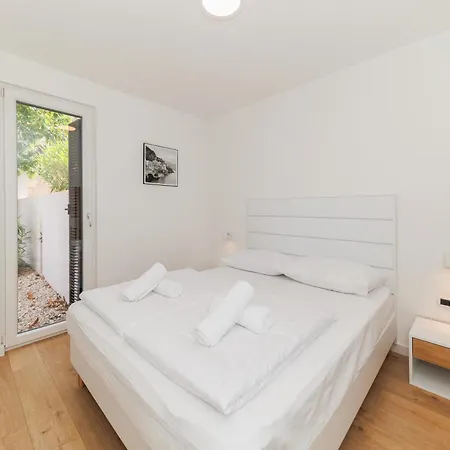 Apartamento Sunny Side Casa By Belmont Realty Petrčane