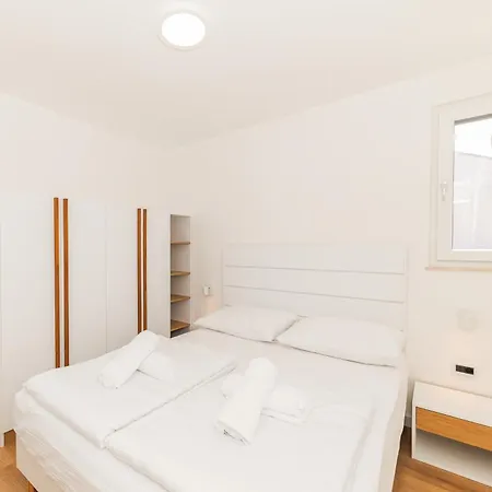 Sunny Side Casa By Belmont Realty Appartement