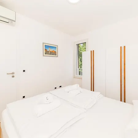 Sunny Side Casa By Belmont Realty * Petrčane