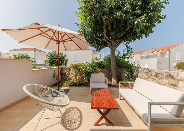 Sunny Side Casa By Belmont Realty Петрчане