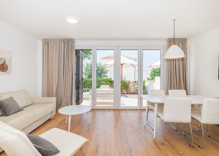 Sunny Side Casa By Belmont Realty * Петрчане